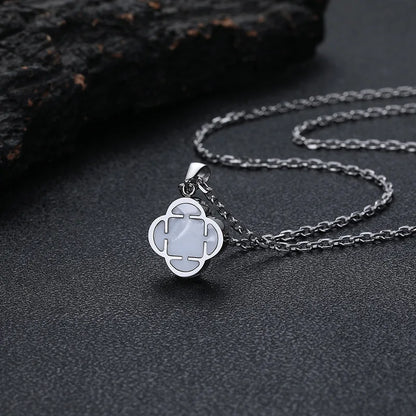CLOVER PENDANT