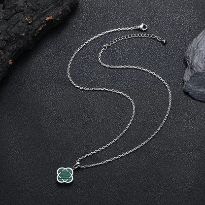 CLOVER PENDANT