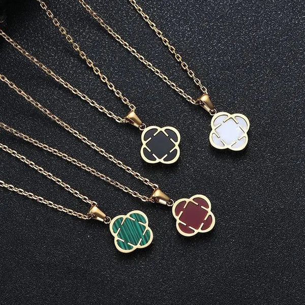 Petal Charm Lucky Leaf Necklace
